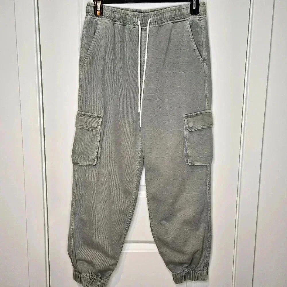 Forever 21 Gray Cargo Joggers Size Large Drawstring Elastic Ankle Pants Skater - Picture 2 of 7